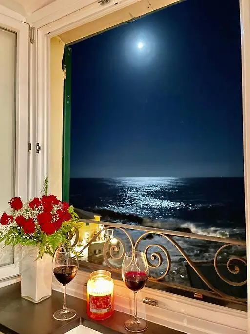 Moonlight In Boccadasse Apartment Genoa